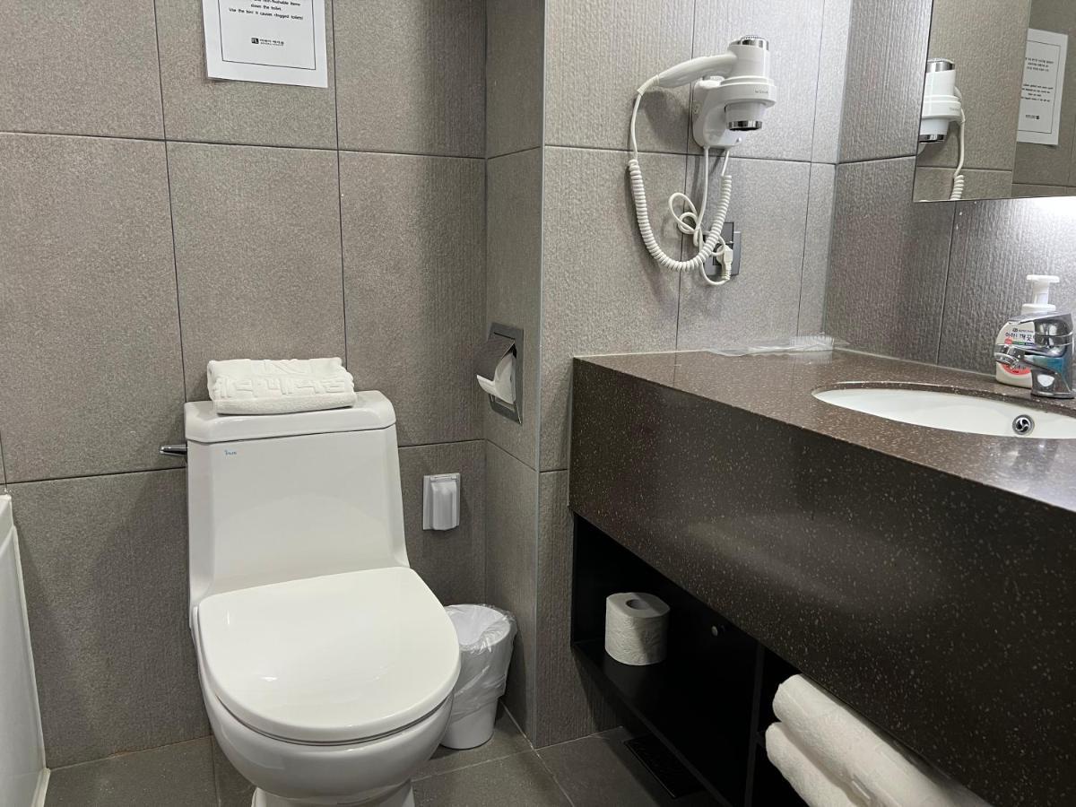Incheon Rivieraverium Hotel المظهر الخارجي الصورة